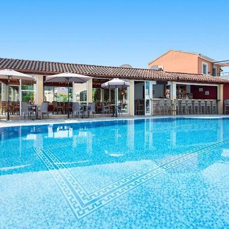 Asteraki Poolside Apartment By Dadovillas Ахарави Экстерьер фото